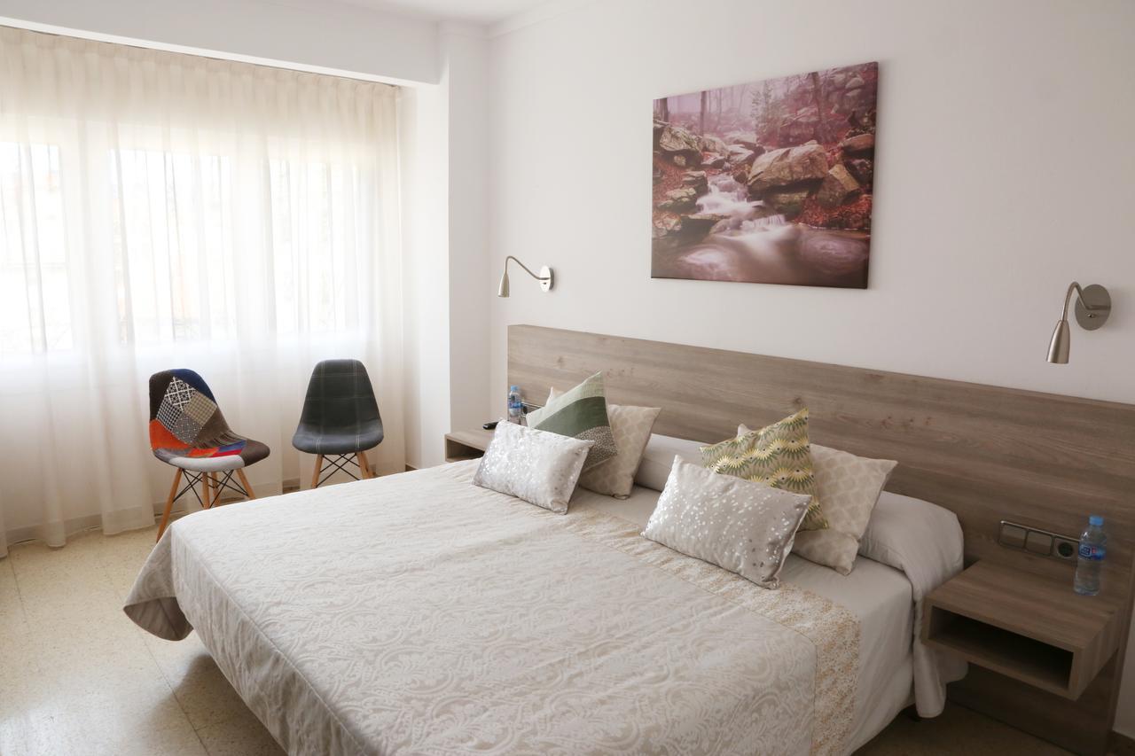 Hostal Torras Sant Hilari Sacalm Luaran gambar
