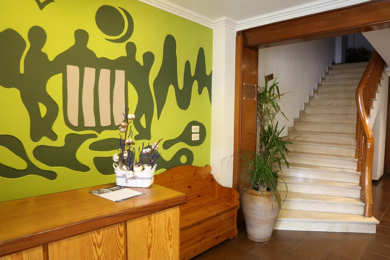 Hostal Torras Sant Hilari Sacalm Luaran gambar